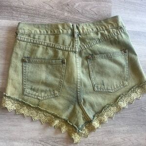 Olive Green Lace Trim Women Shorts